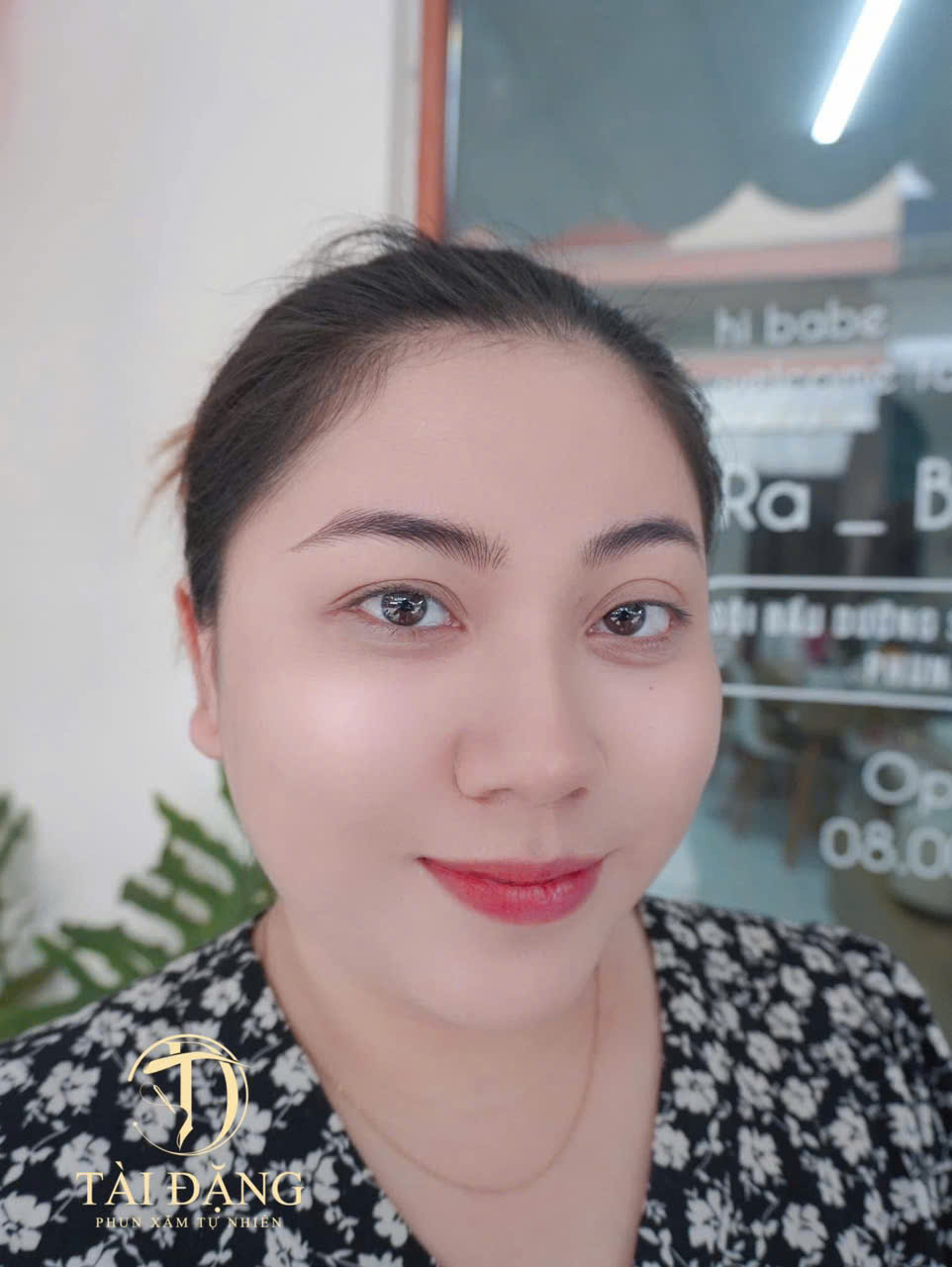 Tác giả lời chứng thực